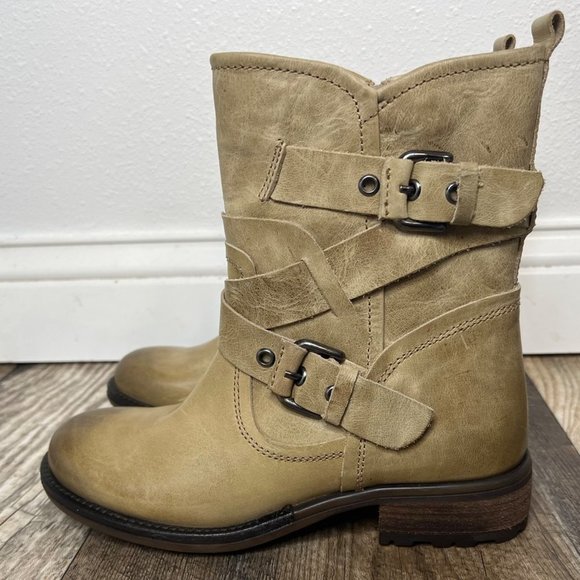 Guess Shoes - Guess Leather Tan Wrap Buckle Ankle Distressed Boots Booties Low Heel Size 7
